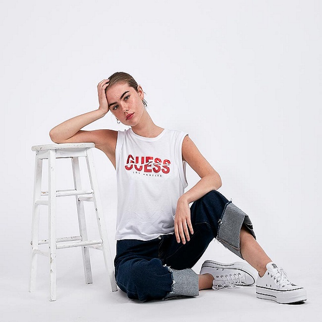 ДАМСКА ТЕНИСКА – GUESS