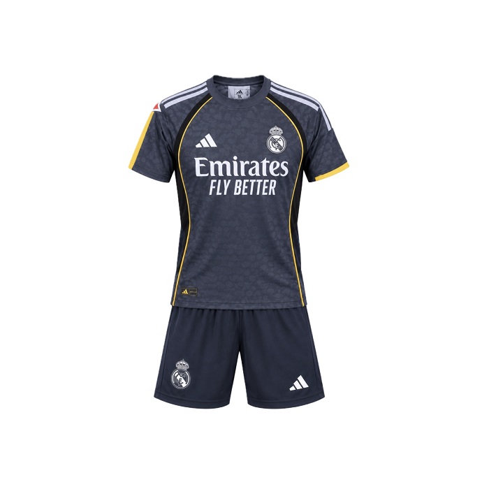ДЕТСКИ ФУТБОЛЕН ЕКИП – ADIDAS REAL MADRID MBAPPE 10
